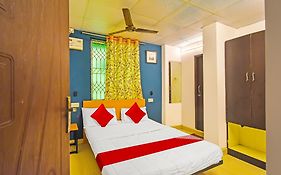 Super Hotel O Grand Residency Near Kasi Talkies